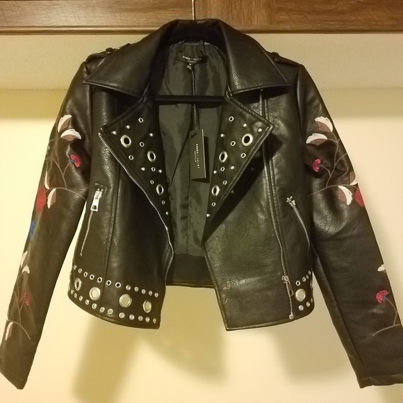 Romeo & Juliet Couture Jackets & Blazers - Romeo & Juliet Couture leather Moto Jacket